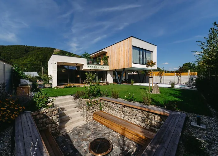 Laresidencia Rajecke Teplice * Konská